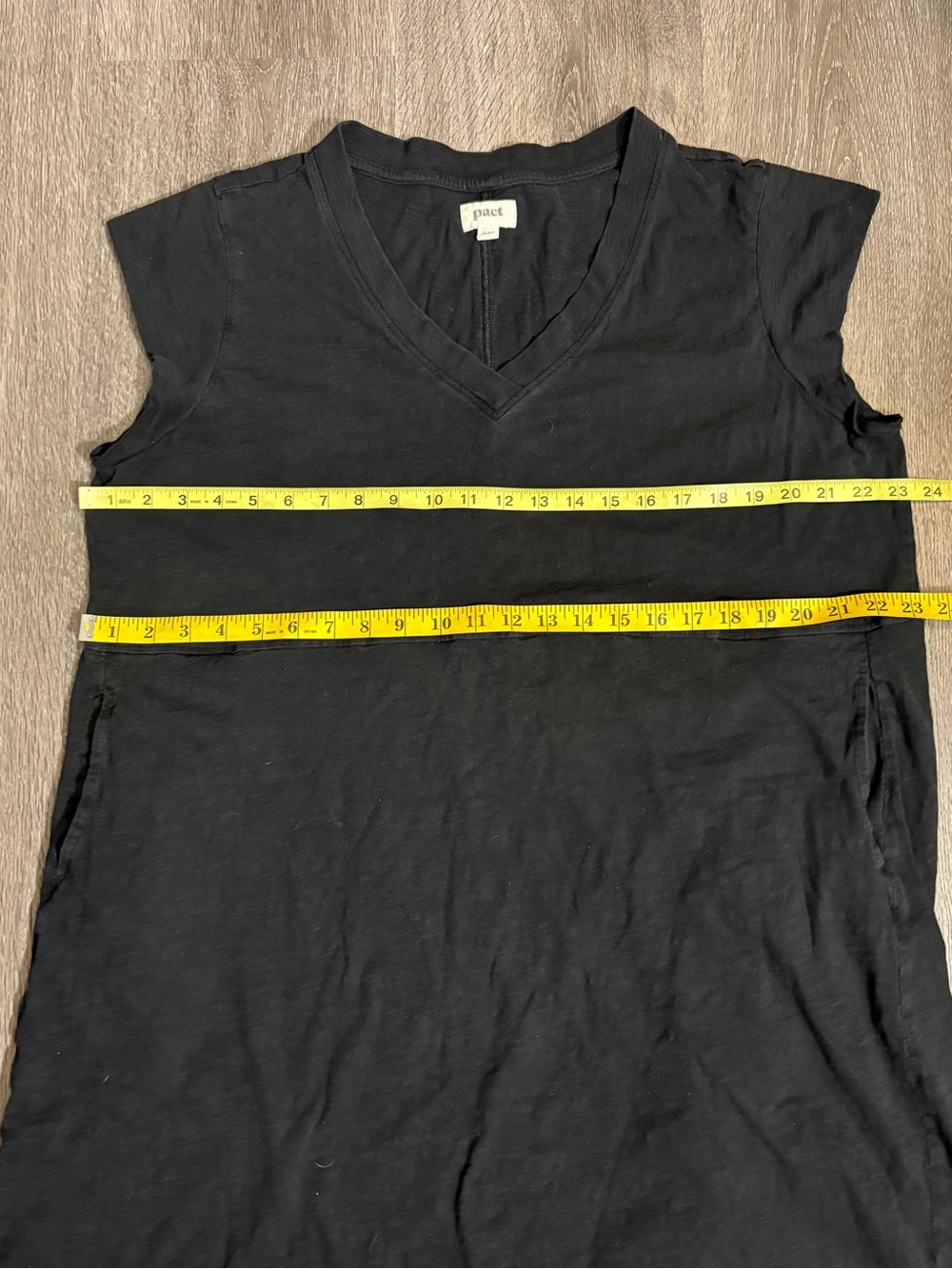 Pact Size XXL Black Relaxed Slub Henley Dress 100% Organic Cotton Knee Pockets - Picture 11 of 12